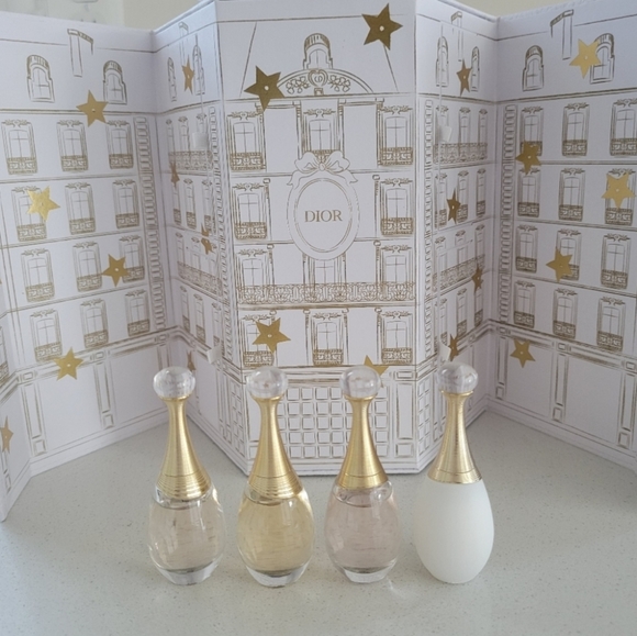 NWT Dior J'adore Montaigne Coffret with 4 Bottles - Picture 8 of 8